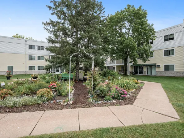 130 Demont Ave E APT 145A, Little Canada, MN 55117
