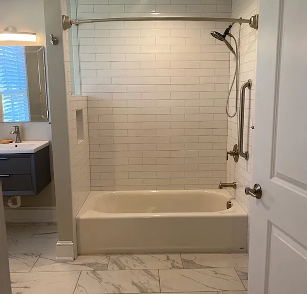 917 Campbell Ave SW #A — Photo 6