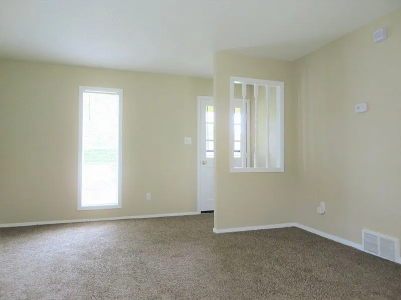 Building Photo - 3789 Walsingham Dr