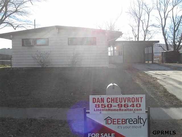 1st image of 511 Eastborough Ln