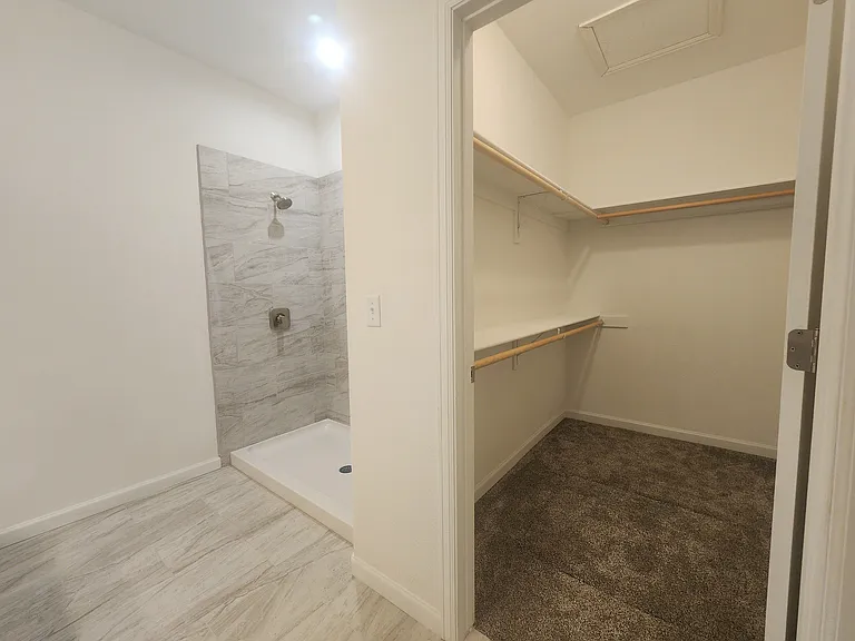 673 E Laporte Dr — Photo 11