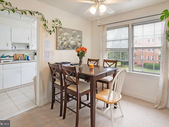 5th image of 6733 W Wakefield Dr APT B2