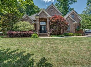 129 Creek Side Dr, Mount Holly, NC 28120