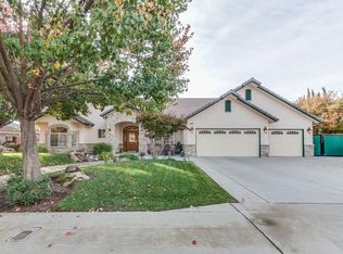 2864 Holly Ave, Clovis, CA