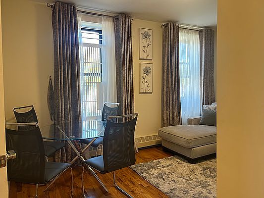 4th image of 31 W 129th St #10A
