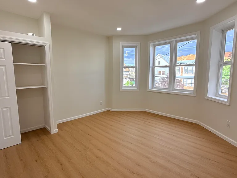 291 Avenue B #2 — Photo 7
