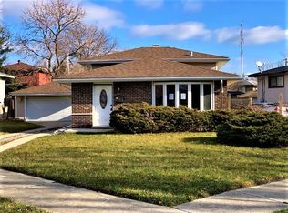 730 E 148th St, Dolton, IL 60419