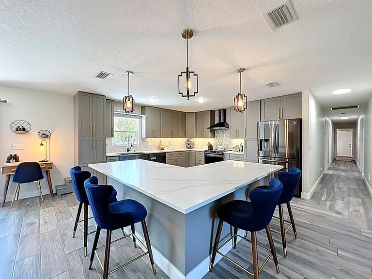 4400 Thermal Ln — Photo 16