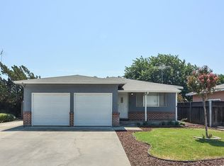 1032 Coral Ct, Manteca, CA 95336