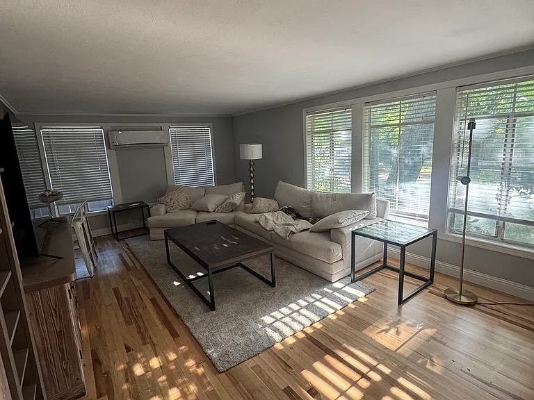 701 Monticello Dr #205 — Photo 1