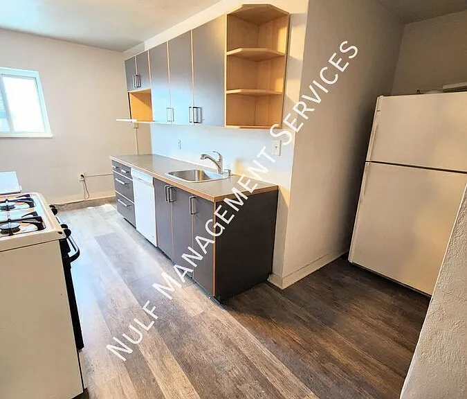 5231 Butler St #2 — Photo 1