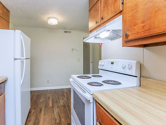 4th image of 103 S Ridge Dr #C5