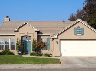 2144 W Westfield Ave, Porterville, CA 93257
