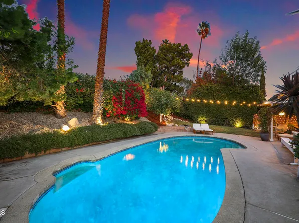 18733 Vintage St, Northridge, CA 91324