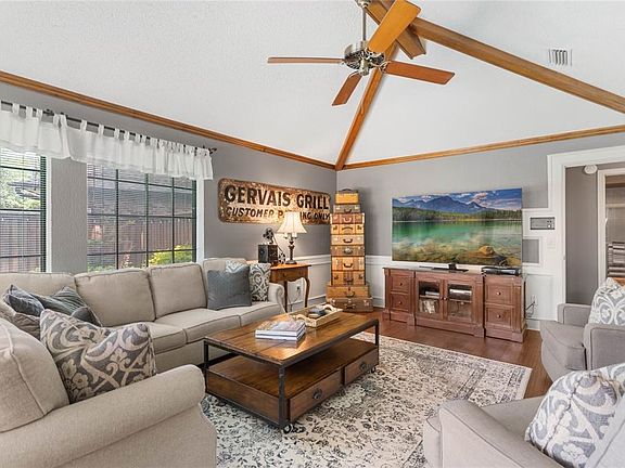 5th image of 2805 Hacienda Ct