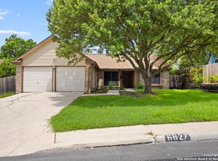 6827 Raintree Frst, San Antonio, TX 78233