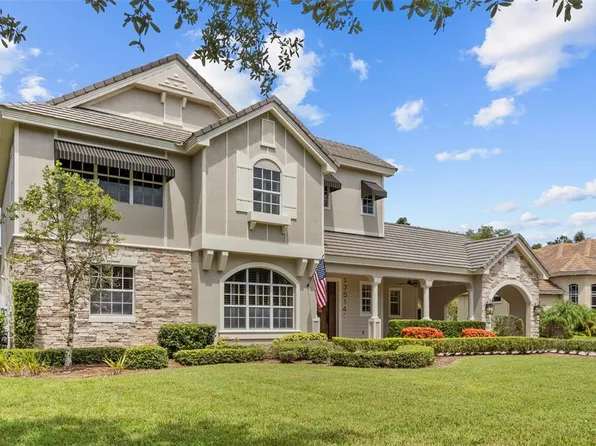 17514 Corsino Dr, Lutz, FL 33548