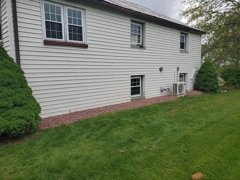 5380 Guitner Rd — Photo 3