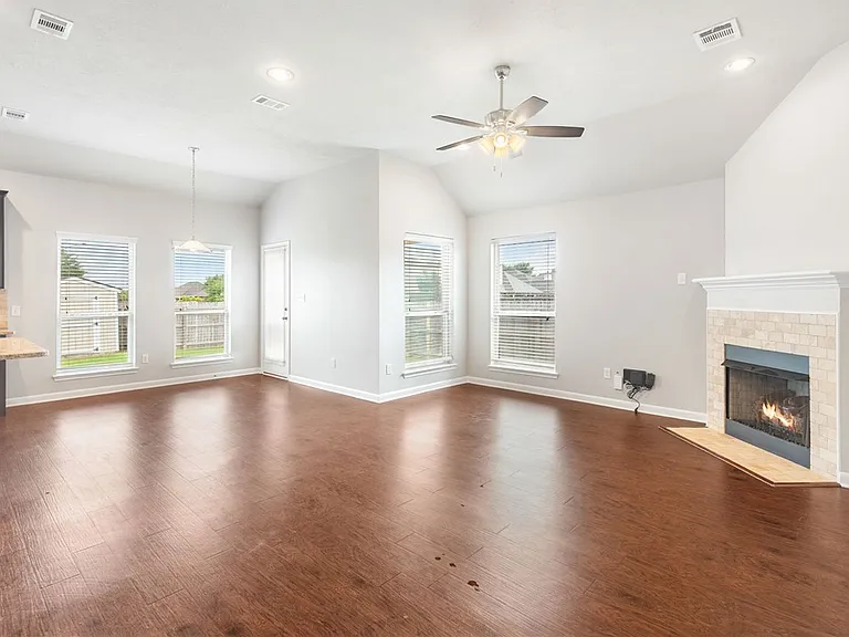 4161 Shallow Creek Loop — Photo 10