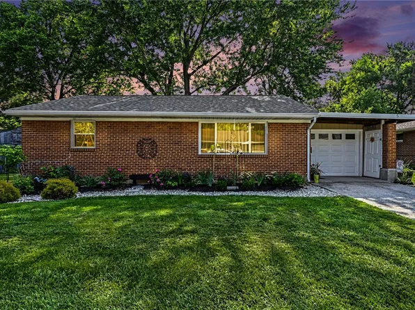 5 Circle Dr, West Milton, OH 45383