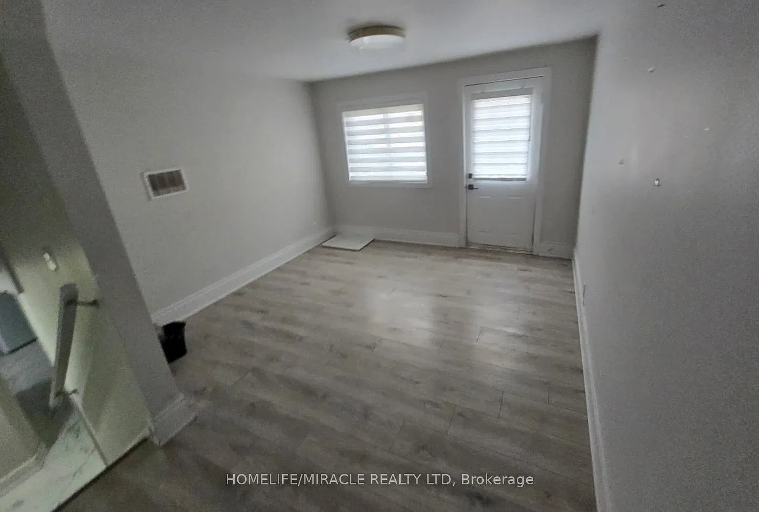 2 bed, $1,650 — Photo 3
