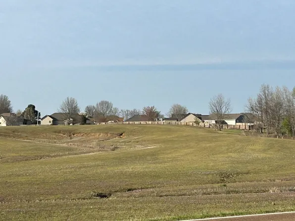 W Main St, Newbern, TN 38059