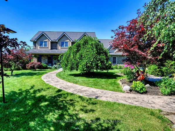 3297 Tallman Dr, Lincoln, ON L0R 2C0