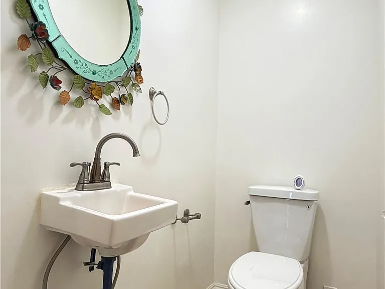 1162 Panorama Dr — Photo 8