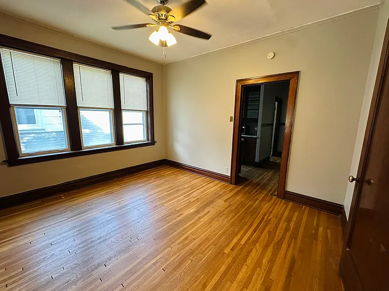 2516 Bellevue Ave #2N — Photo 6