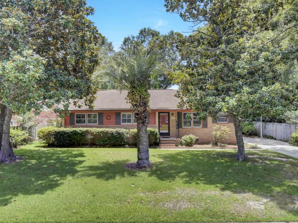 3331 Londonderry Rd, Charleston, SC 29420