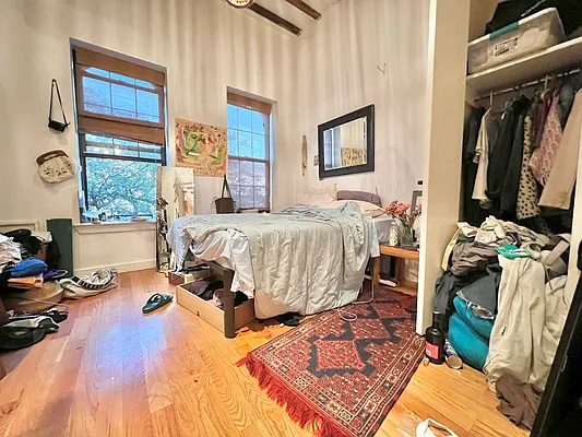 Rented by Doorway NYC, LLC | media 23