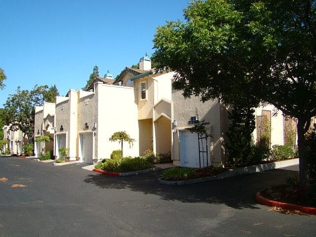 1st image of 4173 El Camino Real APT 2