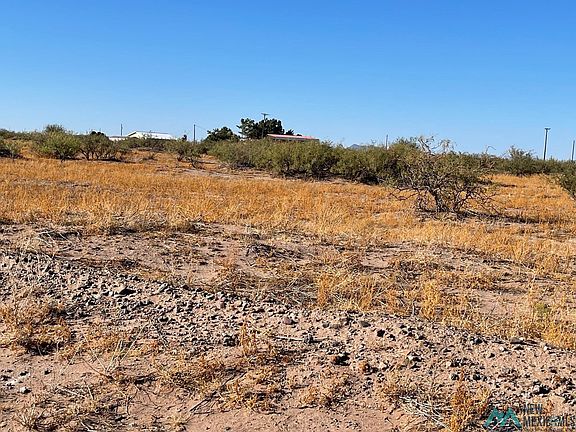 4th image of Unicorn Rd SW