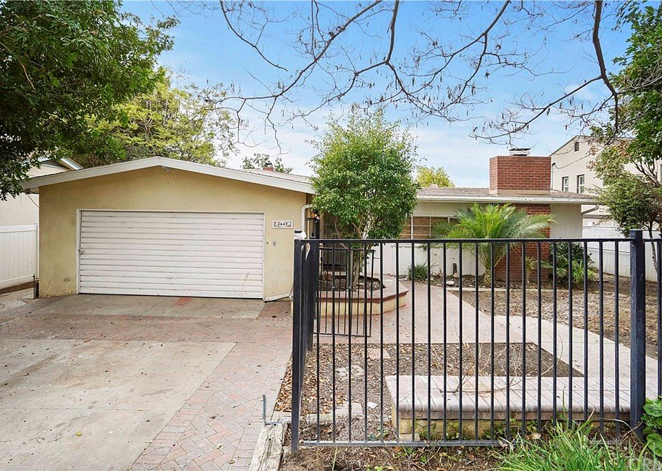 1st image of 5649 Pickering Ave