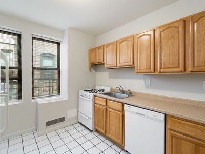 799 Avenue A APT 4A, Bayonne, NJ, 07002