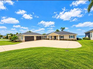 343 Catfish Creek Rd, Lake Placid, FL 33852