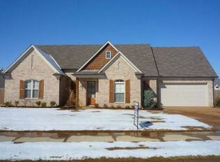 10248 Carly Dr, Lakeland, TN 38002