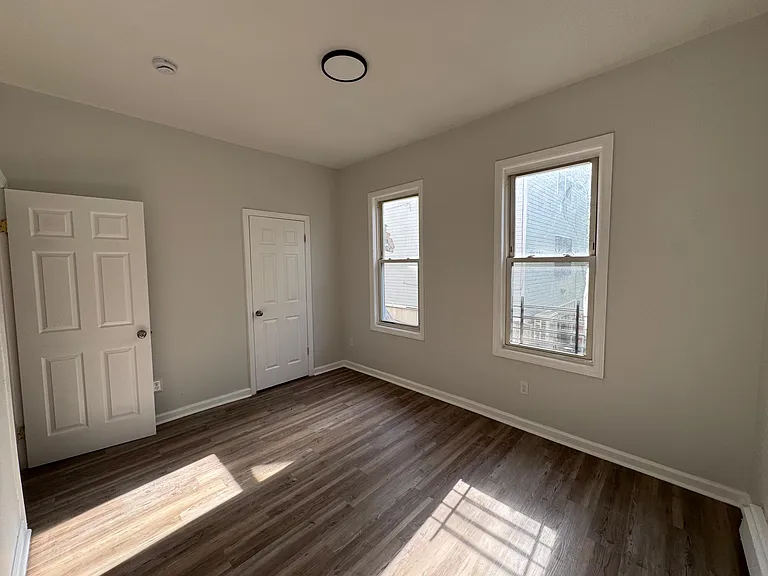 142 Johnson Ave #1 — Photo 5