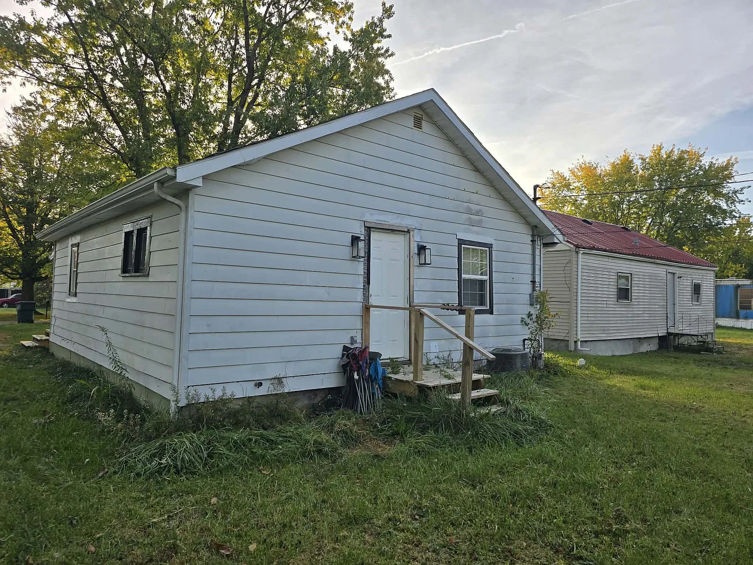 2 bed, 720 sqft, $875 — Photo 2
