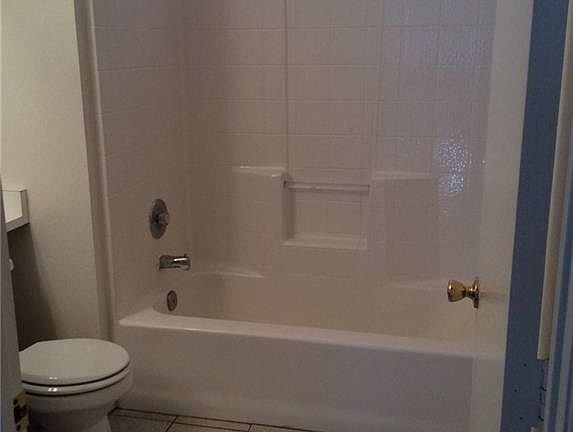 5th image of 5442 Silverheart Ave #0
