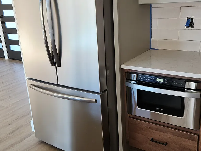 Kitchen - Refrigerator & Microwave