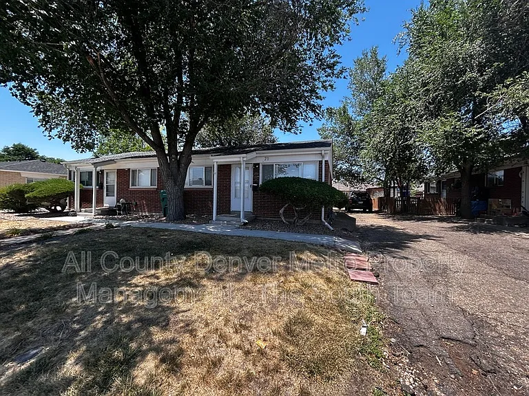 71 Del Mar Cir — Photo 11