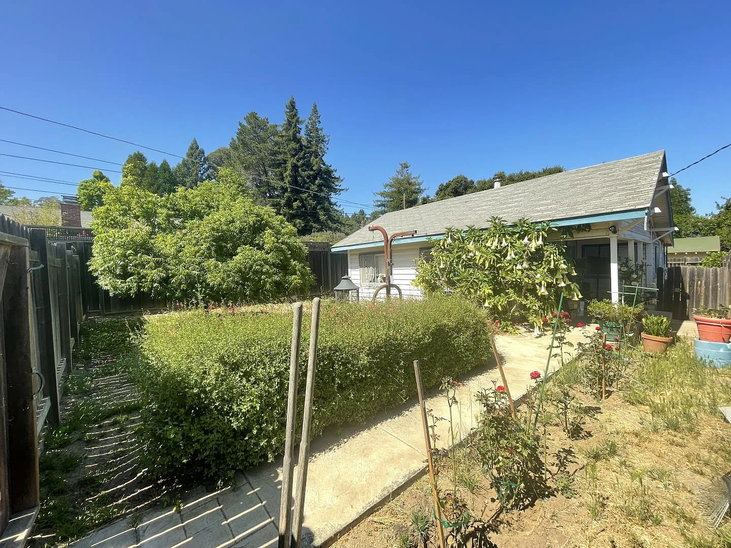 216 Hames Rd photo 1