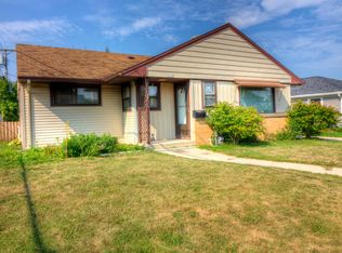 2210 David Ave, Sheboygan, WI 53081