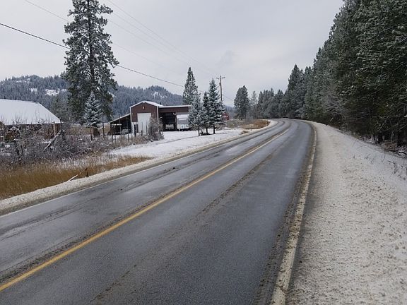 5th image of 429871 Highway 20