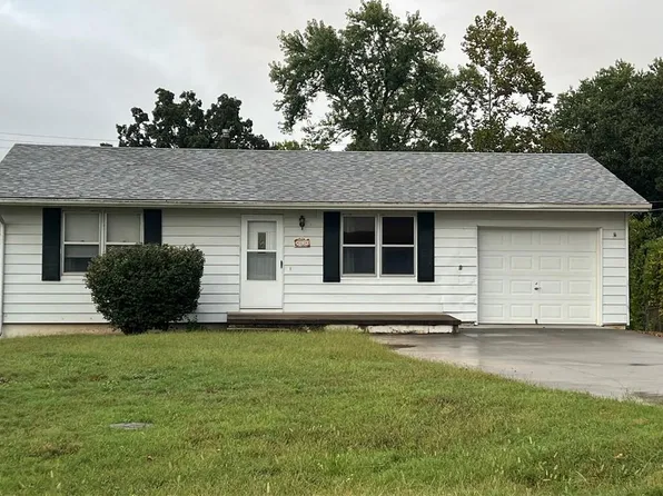 311 W Pine St, El Dorado Springs, MO 64744