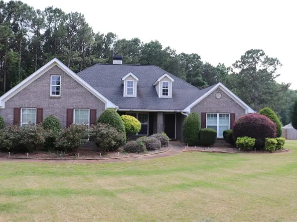 208 Tarrant Ct, McDonough, GA 30253