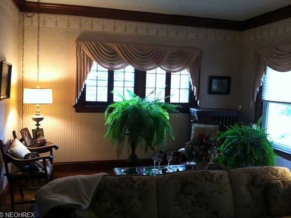2nd image of 3834 W 44th St