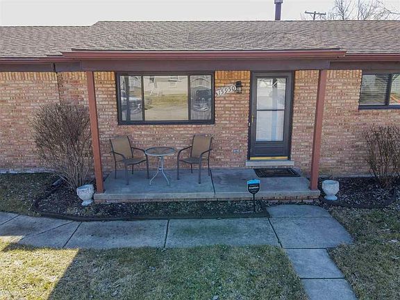 4th image of 15950 Edsel Dr