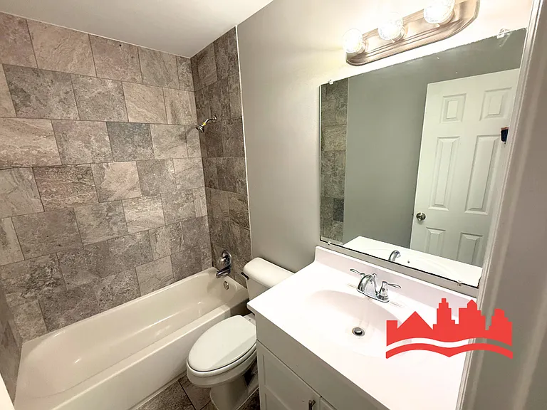 4960 Sherry Dr — Photo 15